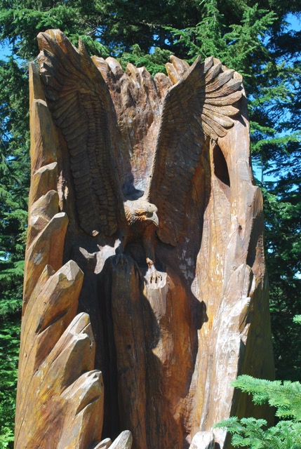 Modern native indian carvings